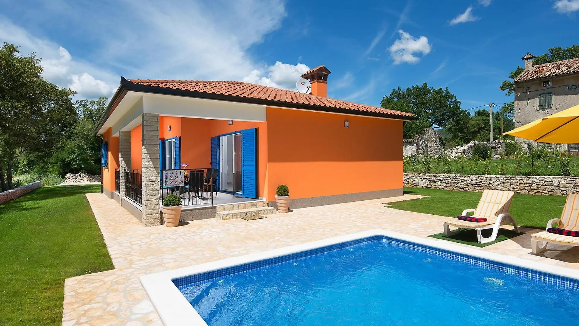 Holiday Home Ana By Interhome contacts